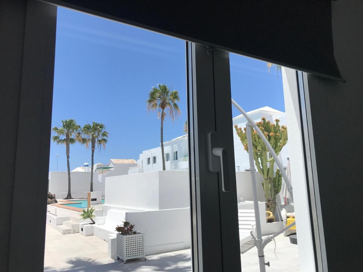 Romatic Casa Blanca Apartment Costa Teguise Luaran gambar